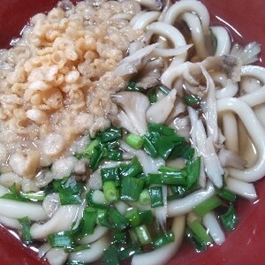 めんつゆで簡単美味しい！煮込みうどん♪